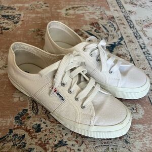 Superga Women's 2750 Cotu Class Low Top Sneakers